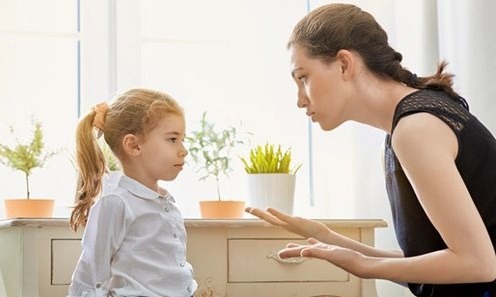 Làm gì khi bé làm ngơ yêu cầu của cha mẹ?